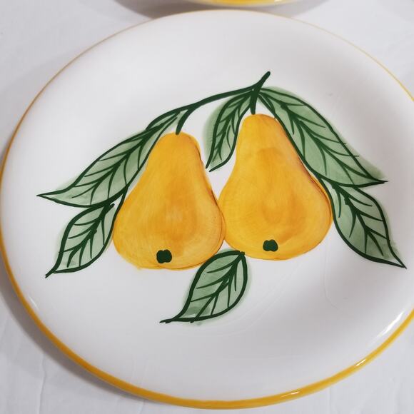 Vintage Lillian Venson 4-8 in. plates made in Thailand - Picture 6 of 7